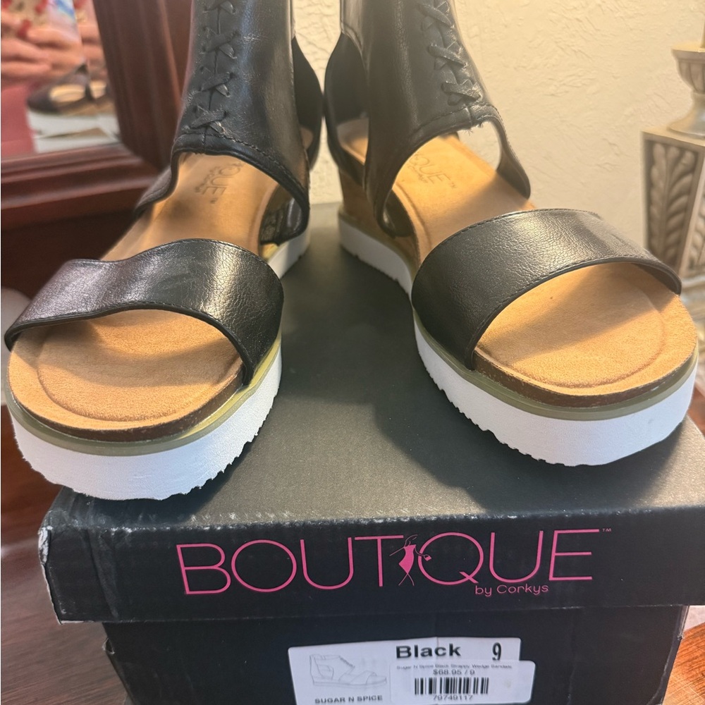 Black Stylish Platform Sandals